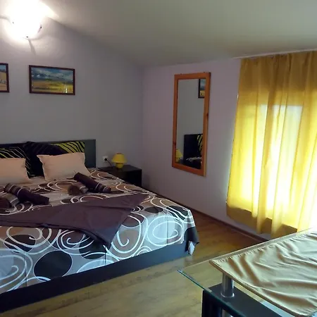 Guest house Sunny Hill 3*