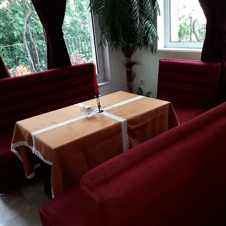 Sunny Hill Guest house